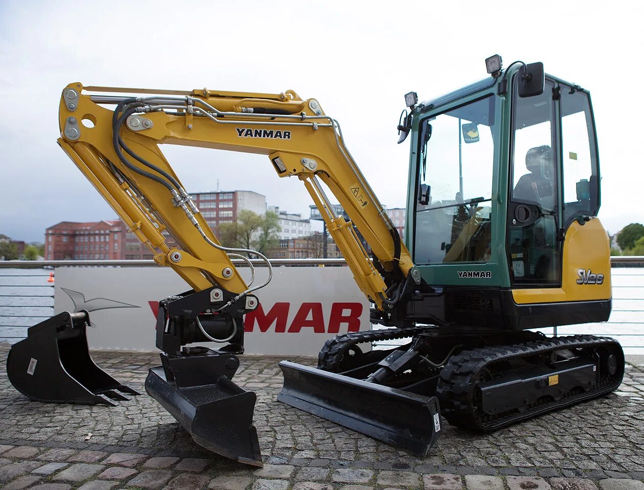 Мини янмар. Yanmar b3. мини экскаватор yanmar vio 30. мини экскаватор янмар b3. yanmar b3-5.