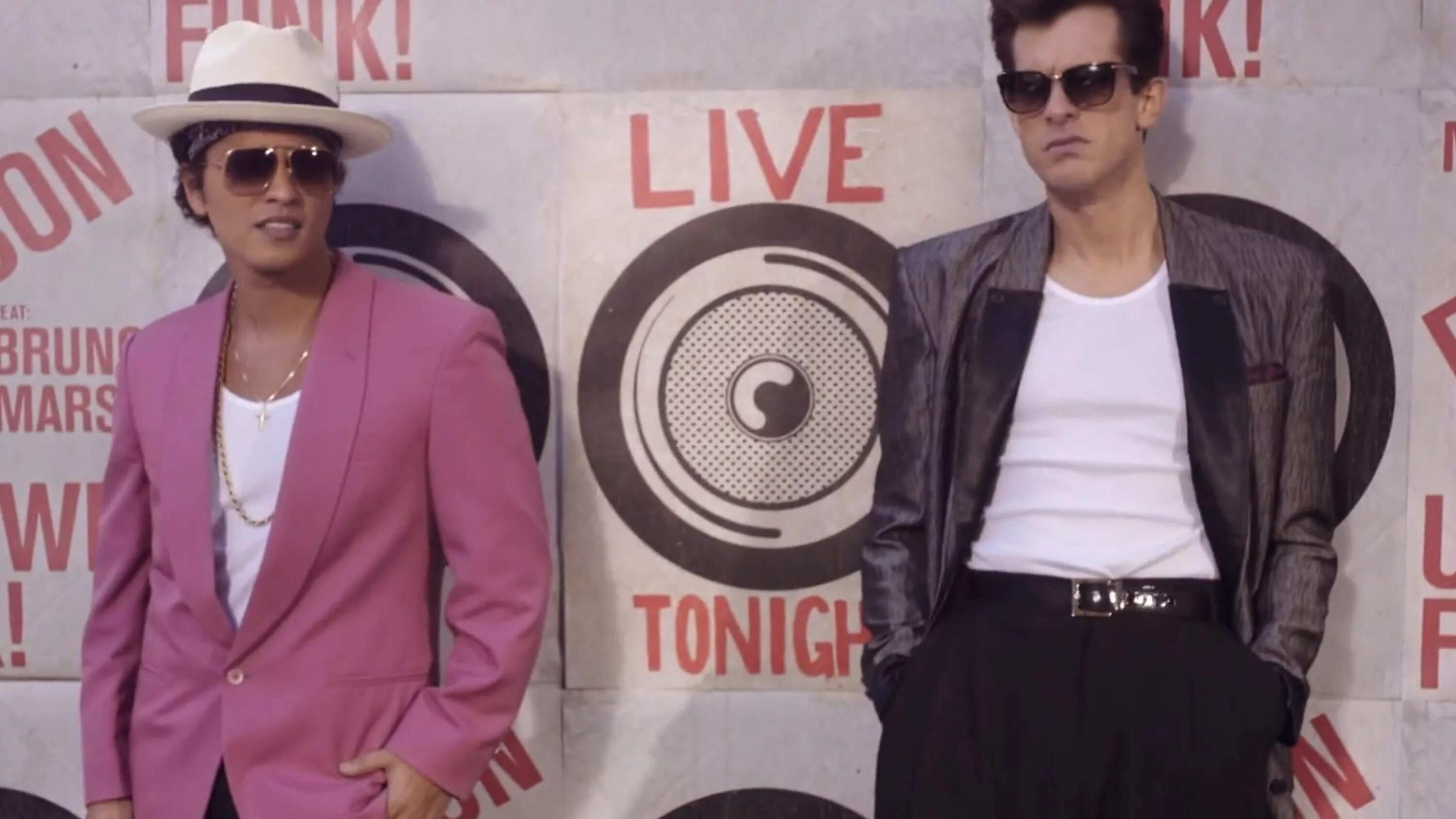 Mark Ronson Bruno Mars. Uptown funk feat