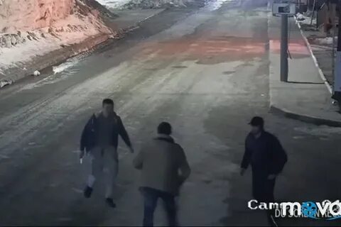 Отбился от нападавших