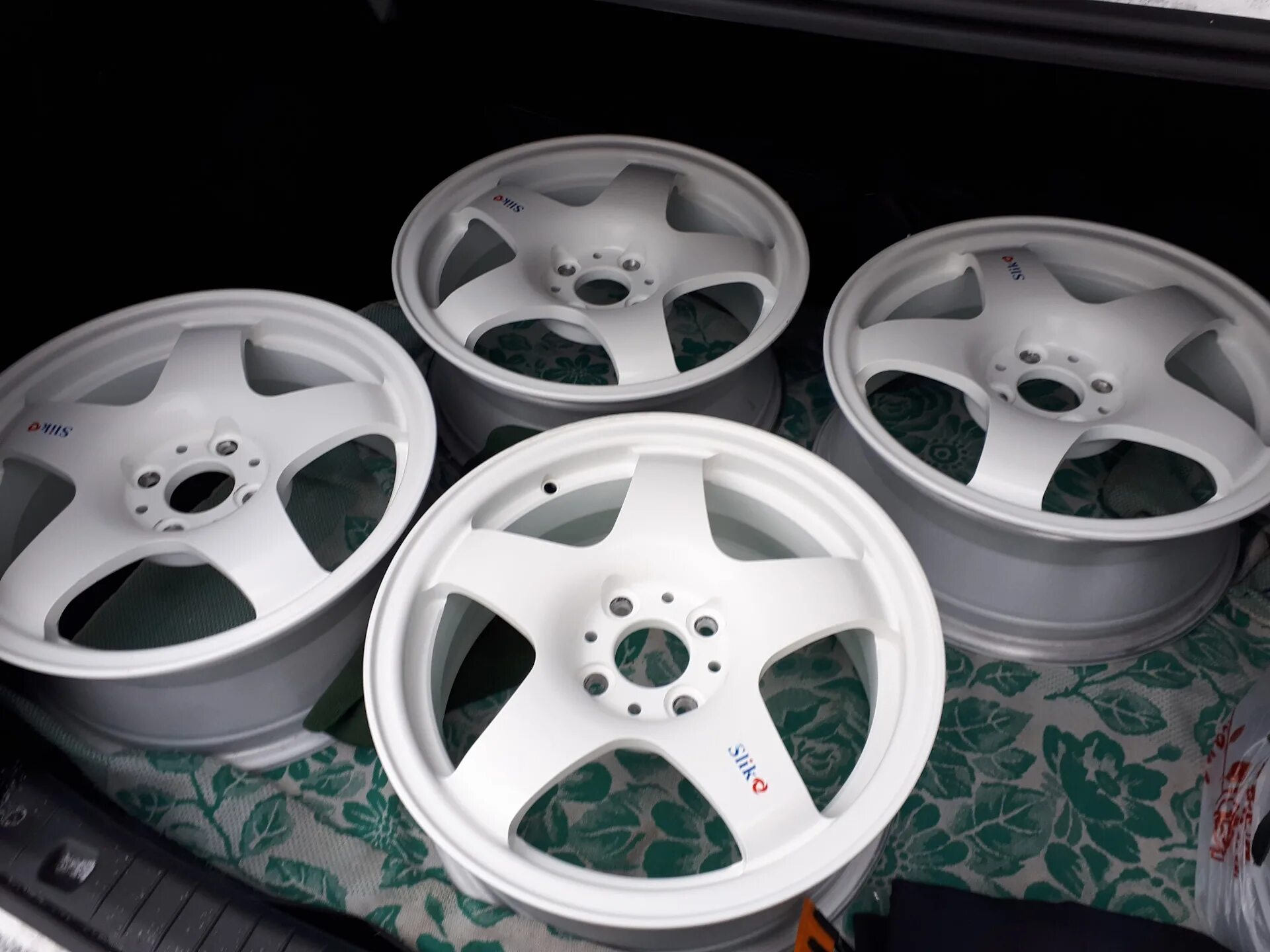 Диски пермь. Slik 184s. диски slik 184s. диски слик 184s зелёный. слик 184 и 184s.