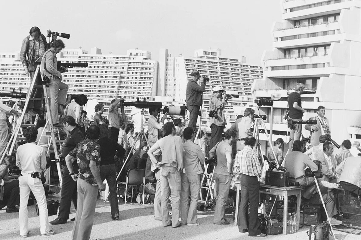 Олимпийская деревня в Мюнхене 1972. Теракт в олимпийской деревне в Мюнхене 1972. Теракт 1972 года на Олимпийских играх в Мюнхене. Игры мюнхен 1972