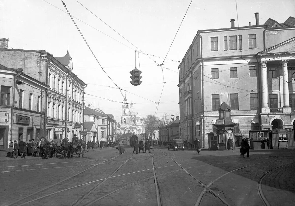 Площадь разгуляй в москве. Площадь разгуляй в москве фото. Площадь разгуляй в москве. Трактир разгуляй москва. Площадь разгуляй в москве фото.