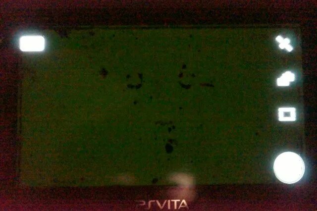 Пятно в темноте. OLED пятна на экране. PS Vita пятна. Пятно на экране PSP. Черные пятна на OLED экране.