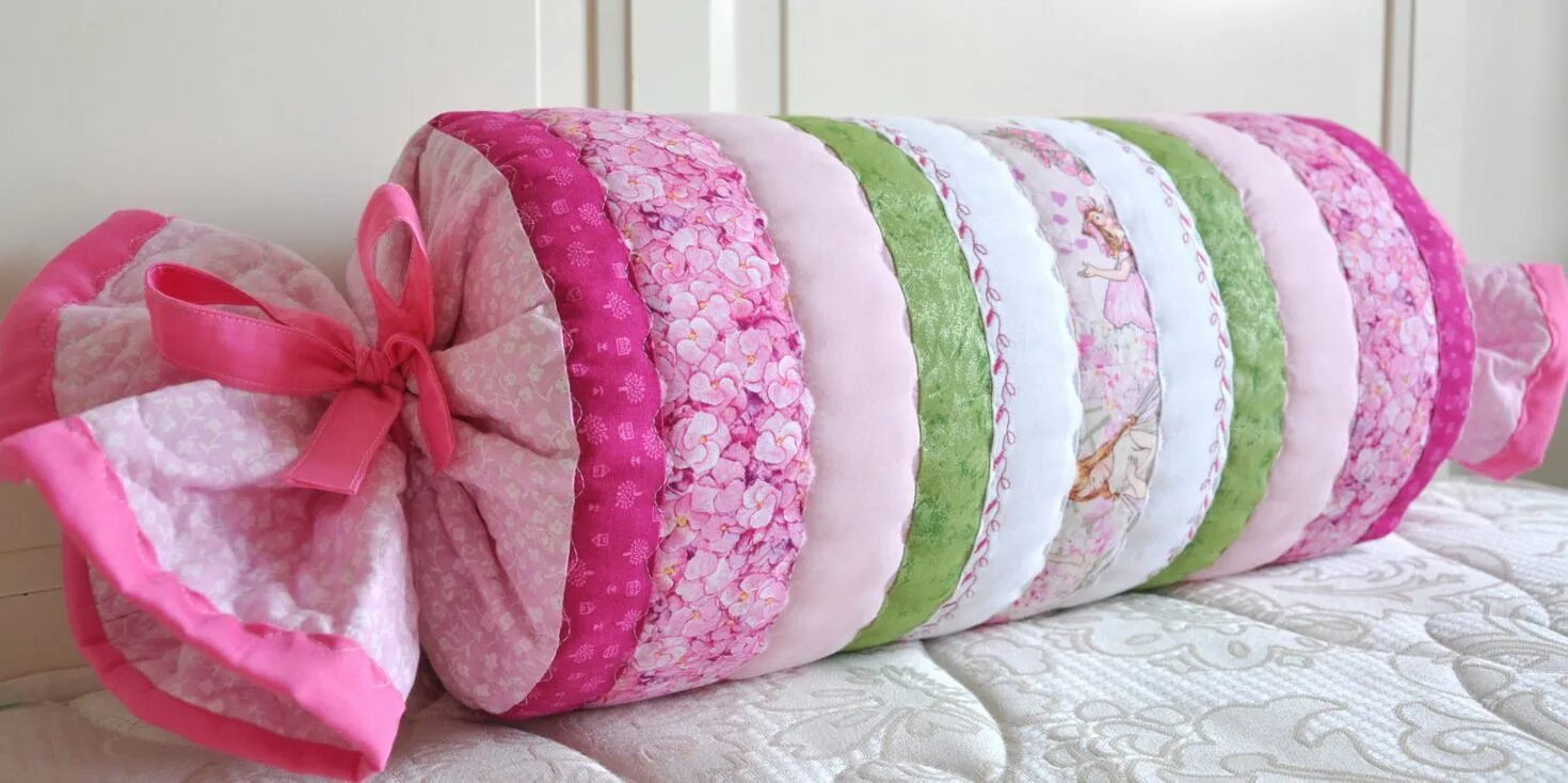 Что можно сделать своими руками из ткани. Декоративные подушки. Необычные подушки. Декоративные подушки своими руками. Рукоделие подушки.