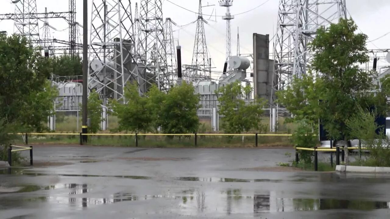Карагандинская грэс. Грэс-1 экибастуз. дымовая труба экибастузской грэс-2. карагандинская грэс кпп. балатау грэс киргизия.