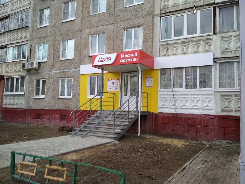 новая 28 нижний новгород. элит дом, нижний новгород. входная группа. коммерческая недвижимость в новостройках нижнего новгорода купить. пр молодежный 18а нижний новгород.