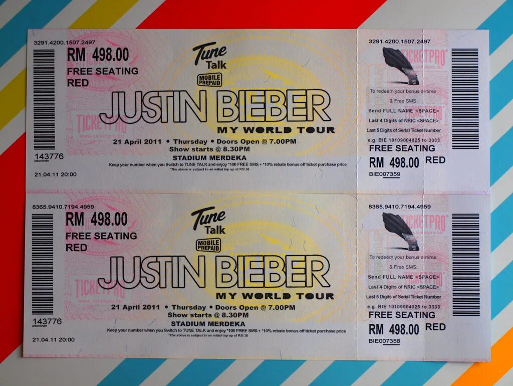 Билет на концерт шаблон. Афиша эминема. Concert ticket. Билет на концерт. Билет на концерт бтс.