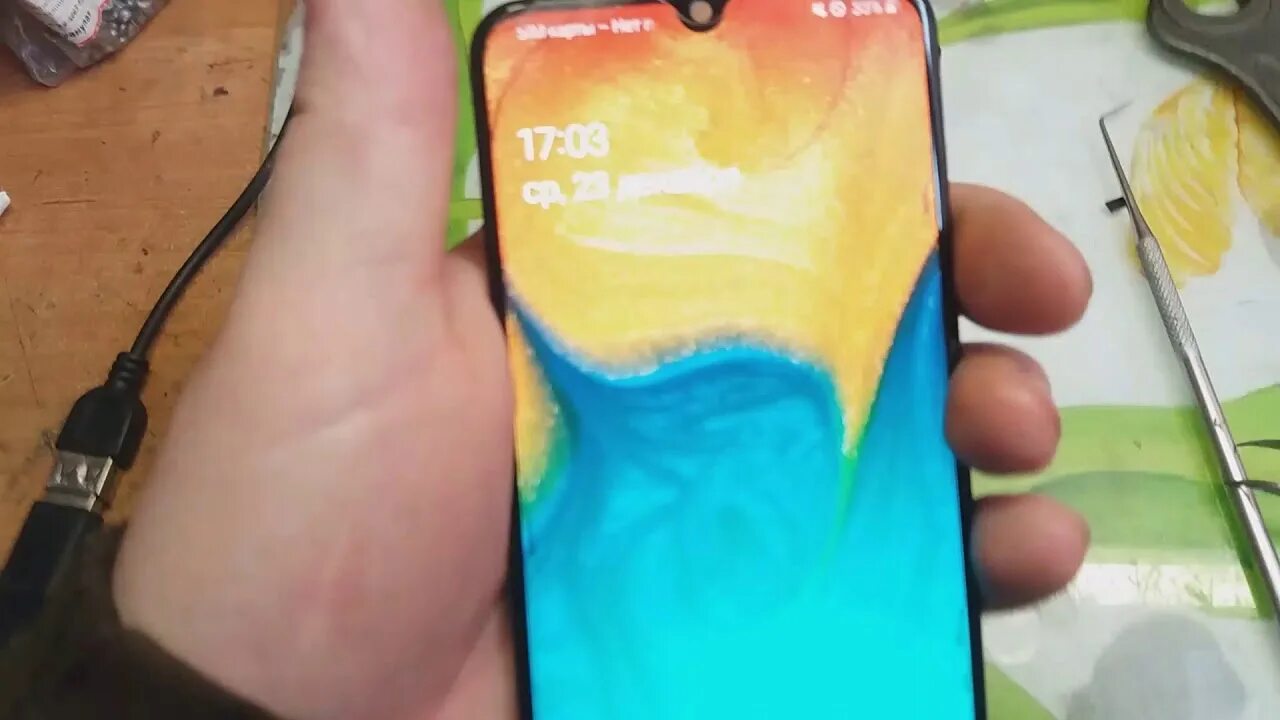 Samsung a30 не заряжается. Samsung a305 не заряжается. Перегрев самсунг а 50. Самсунг а50 не заряжается. Заряжается телефон самсунг причины