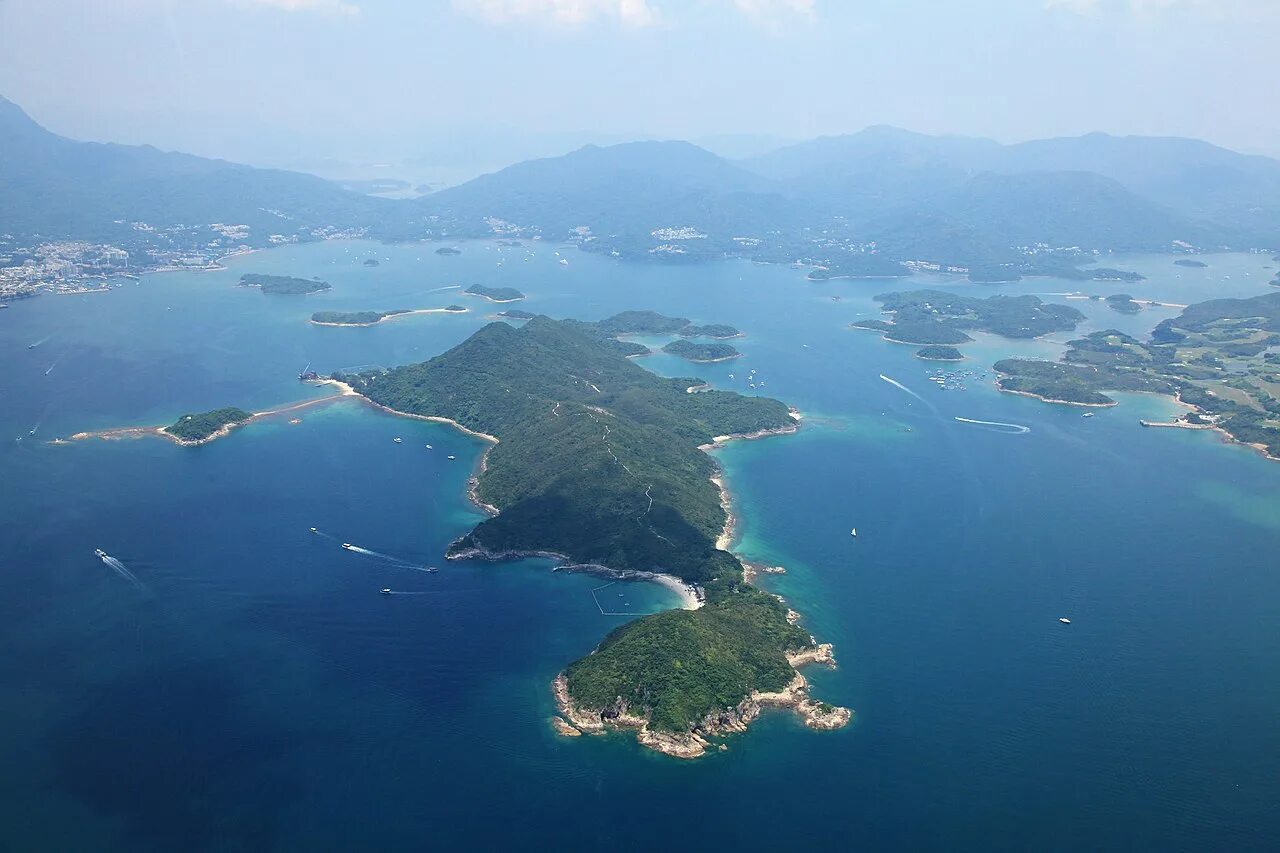 Гонконг остров. Sai kung гонконг. остров шарп. остров гонконг. гонконгские острова.