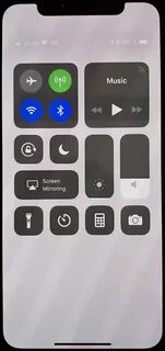 Почему айфон мигает экран