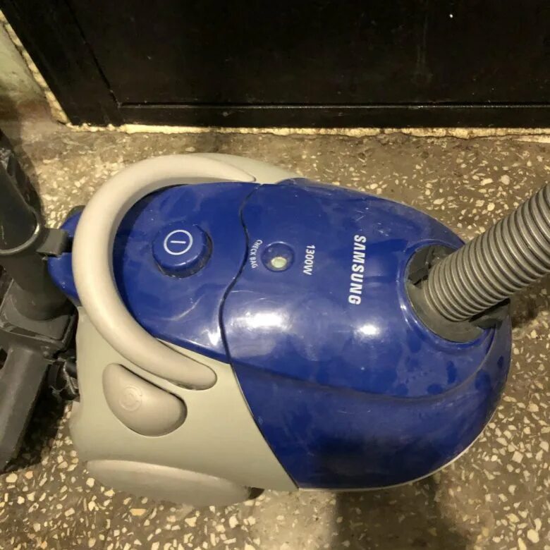 Samsung 1300 fortza. Самсунг 1300. Пылесос samsung 1300w fortza. Пылесос samsung 1300w fortza. Самсунг 1300.