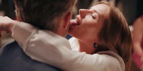 Lady Ballers: 52086460 