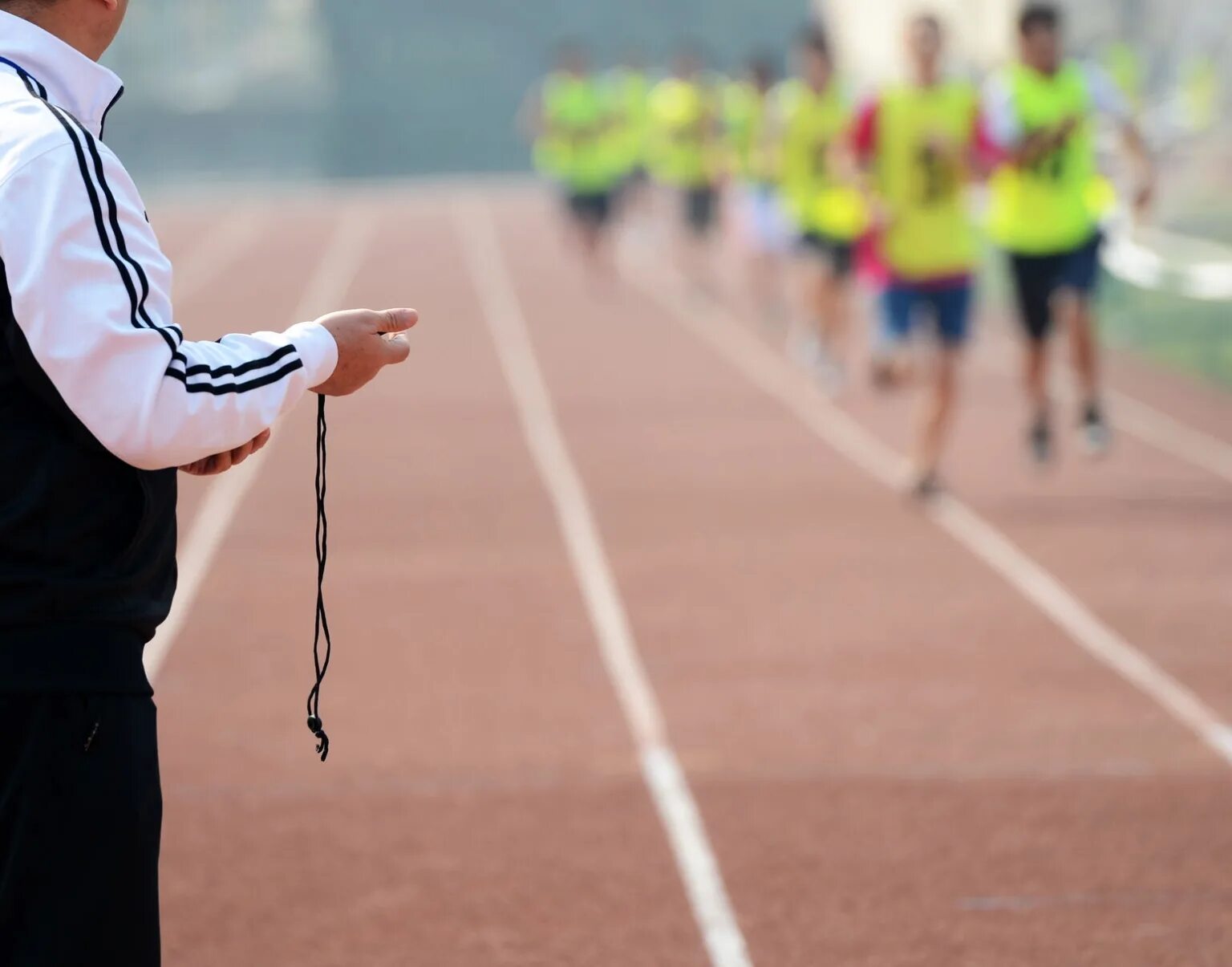 Run in test. Referee running pitch. referee running.