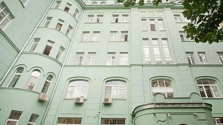 Два корпуса служб городской усадьбы (Головиных), г. Москва, Потаповский пер., д.