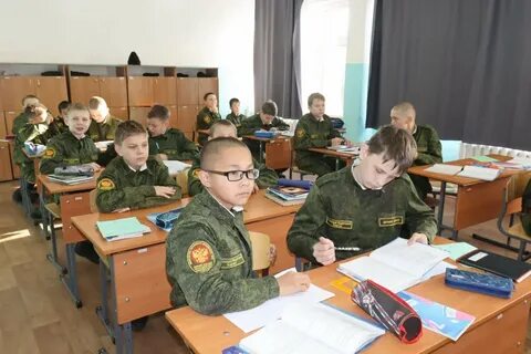 Учитель кадетских классов