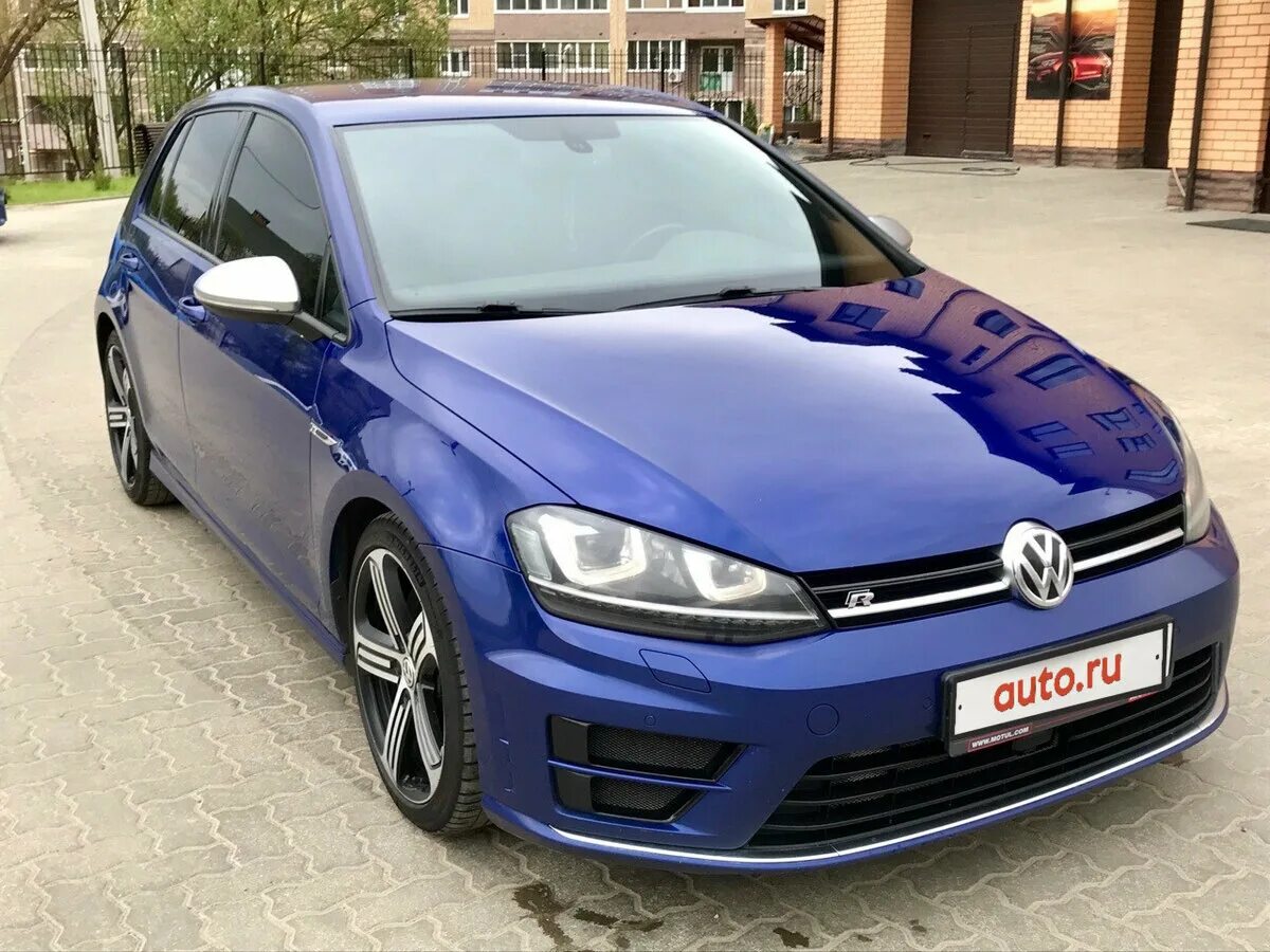 Volkswagen синий. Фольксваген гольф синий. Фольксваген гольф темно синий. Golf 7 синий. VW Golf r 7 Blue.