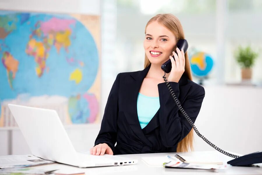 Погрузчик профессия. Сотрудники аутсорс на складе. Иностранные работники. В фирме работает 40. В фирме работает 40.