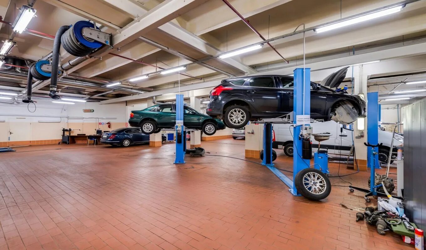 Готовый бизнес сто. Автомастерская. Мойка для автосервиса. Продам автосервис. Оборудование в сервисе фото.