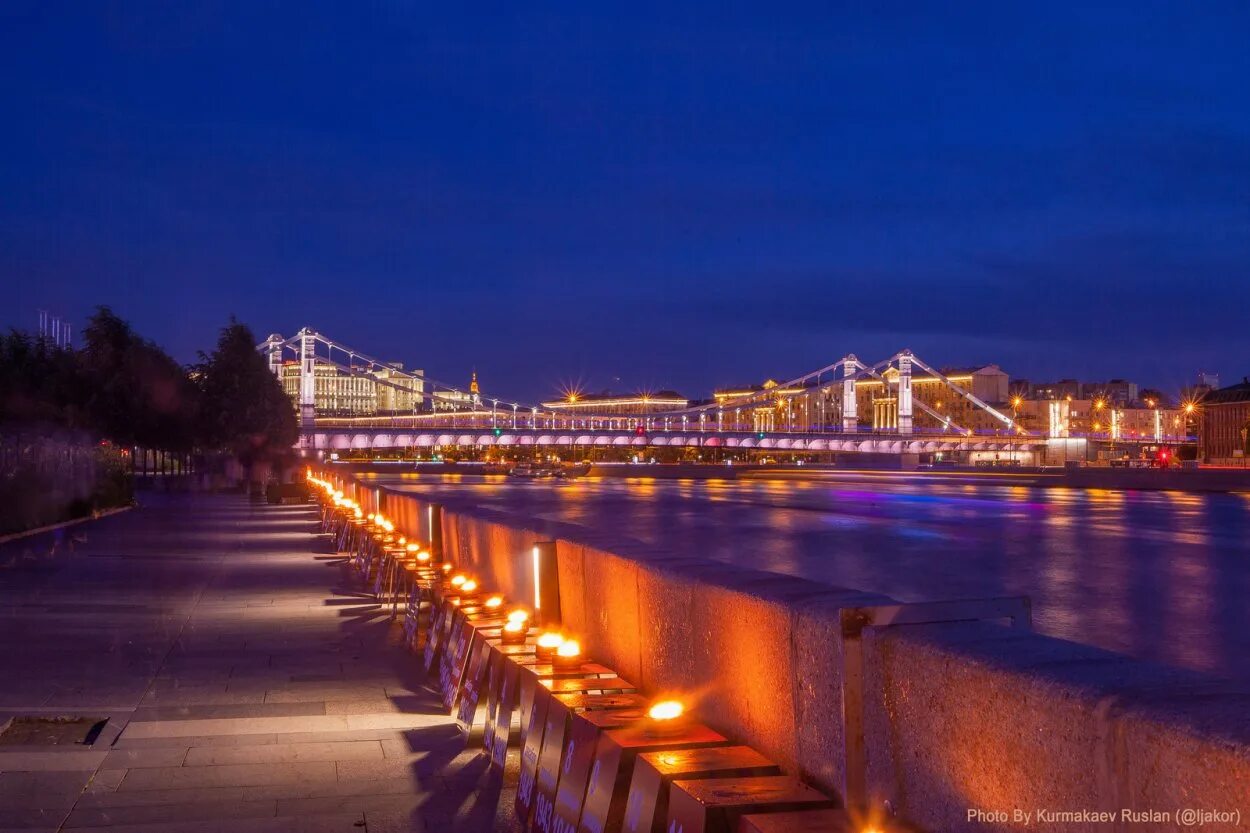 Красочная набережная. Набережная казанская казань новая. Олимпийский парк сочи имеретинская набережная. Красочная набережная. Сочи адлер утро.