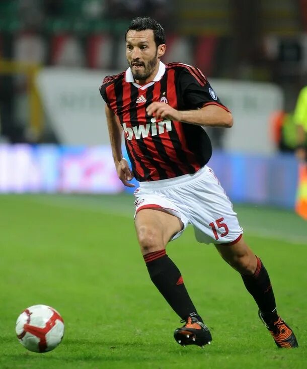 Zambrotta футболист. джанлука дзамбротта. дзамбротта и оздоев. дзамбротта милан. джанлука дзамбротта.