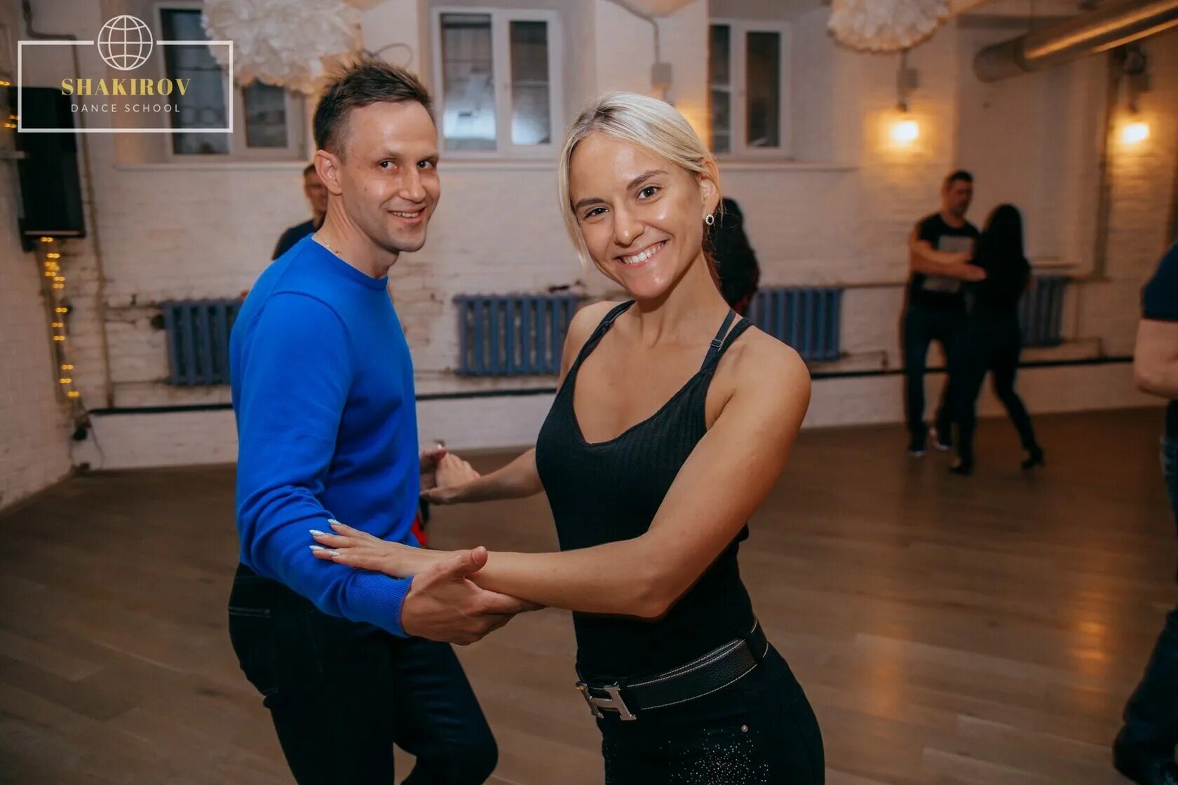 Школы танцев бачата сальса. Crazy salsa бауманская. Школы танцев танго в москве. Школы танцев бачата сальса. Школа танцев сальса.