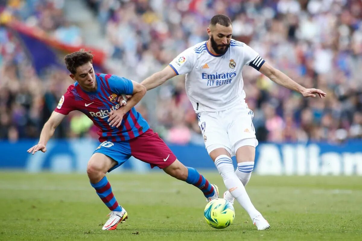 Barca madrid. Реал барселона. Реал барселона 4 1. Реал мадрид барселона 0 4. Реал мадрид барселона эль классико.