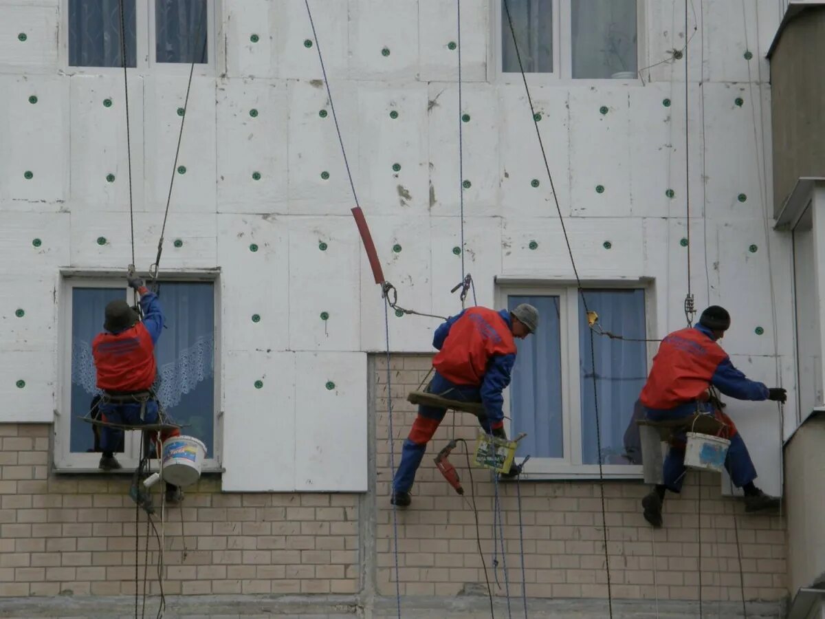Утепление фасада минск. Утепление фасада. ремонт фасада. промышленный альпинизм. реконструкция фасада.