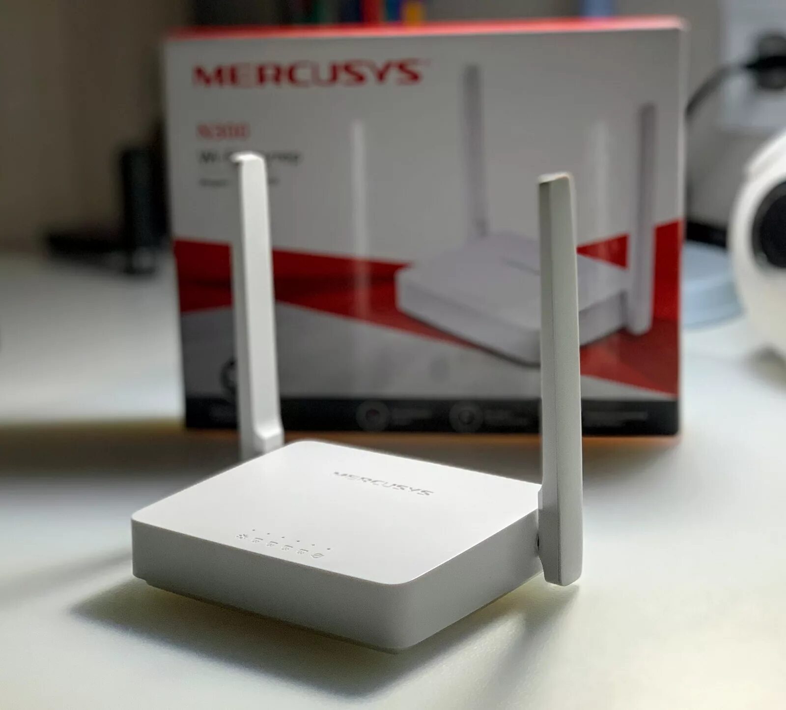 Купить роутер mercusys. Маршрутизатор Mercusys mw305r. Wi-Fi роутер Mercusys mw301r. Mercusys mw301r. Wi-Fi роутер Mercusys MW 305.