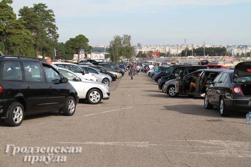 Авторынок гродно. Авторынок в ошмянах.