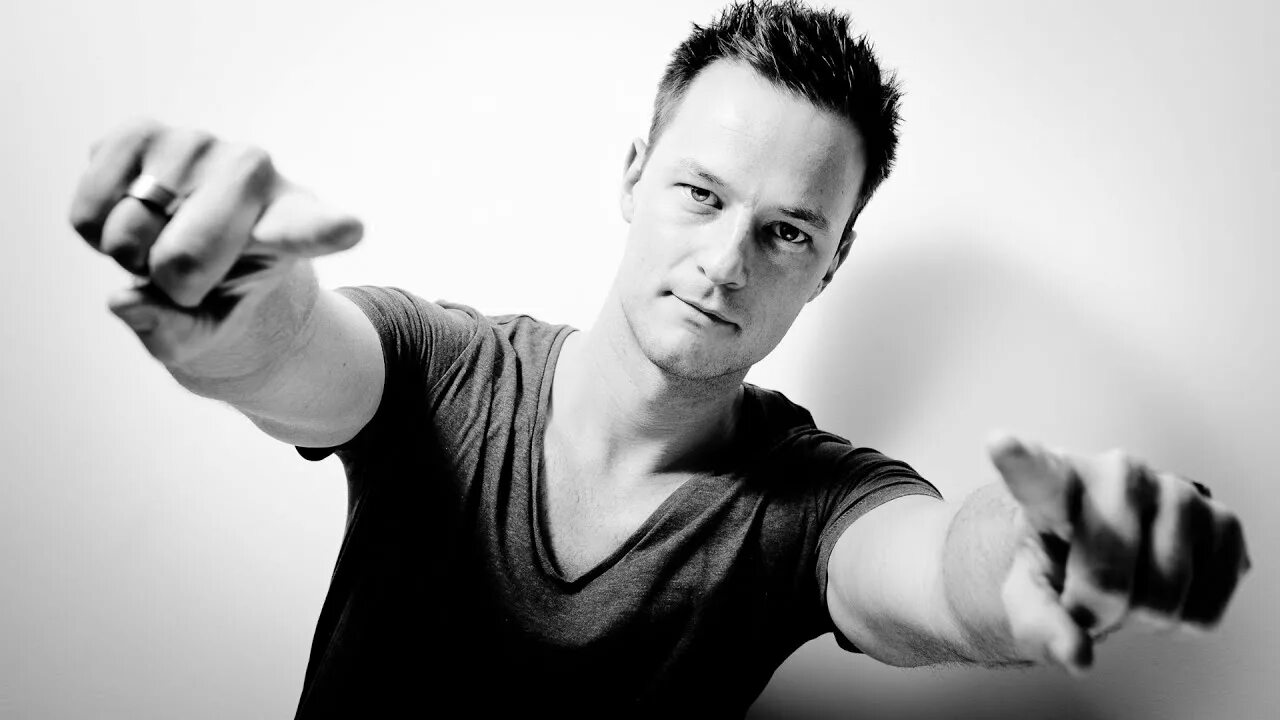 Yves v feat. Pon de replay ed marquis emie. Not so bad feat. "yves v" && ( исполнитель | группа | музыка | music | band | artist ) && (фото | photo). Yves vnot so bad (feat.