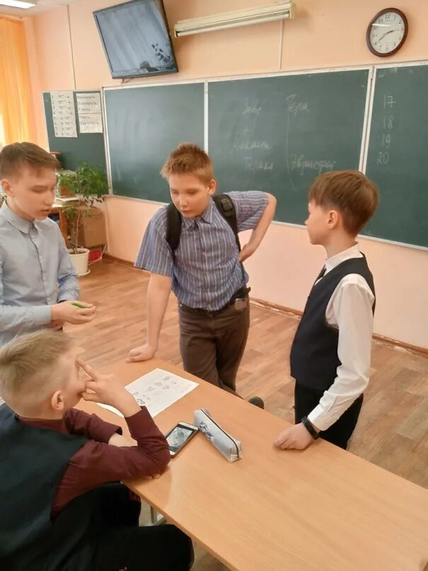 Спбмси студенты. Бутлерова лицей спб. Лицей 470. Лицей 470 учителя. Лицей 470 санкт-петербург гражданский.