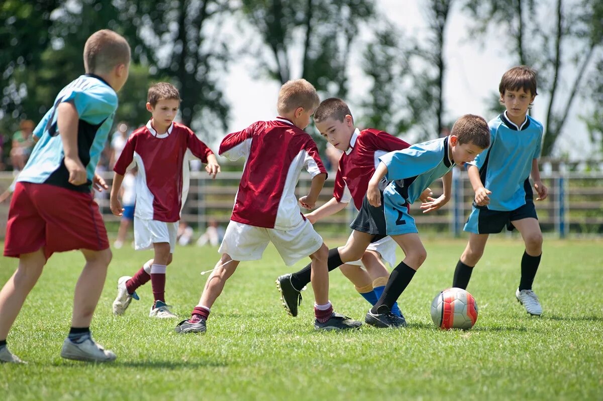 Детский спорт. Футбол дети. Спортивные дети. Спортивные игры для детей. Match kids