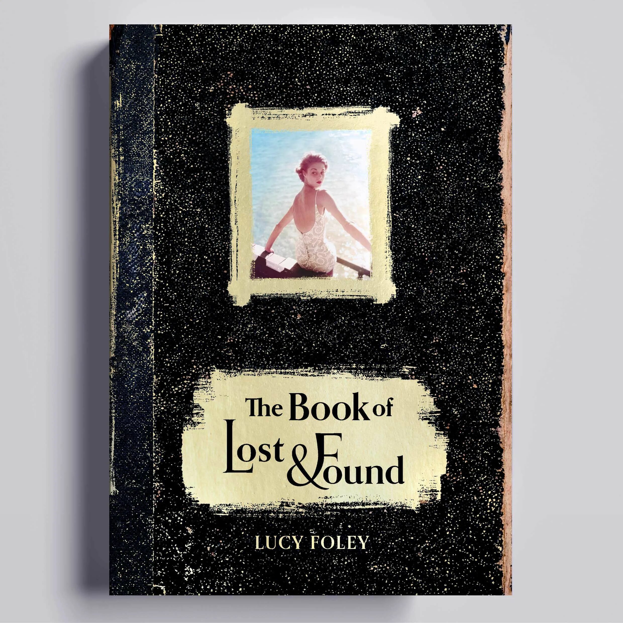 Люси фоли. Книга lucy foley the paris. Люси фоли писатель. Фоли люси "список гостей". Фоли книги.