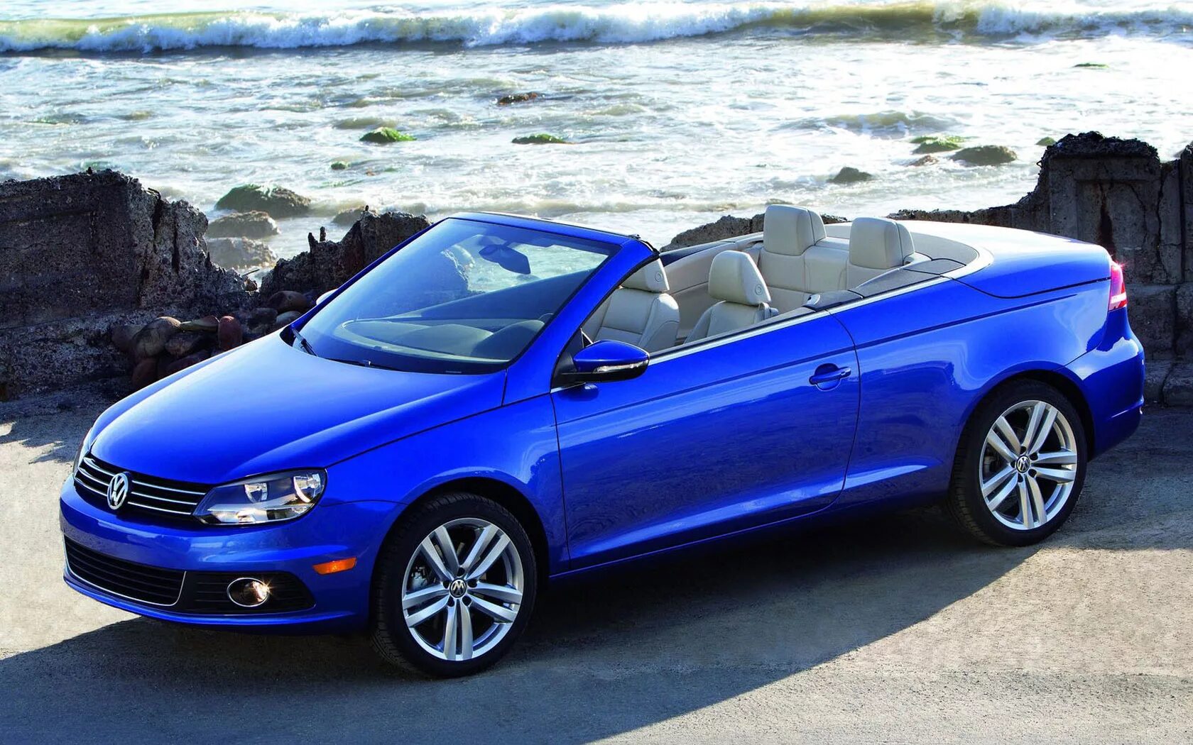 Фото еоса. Vw eos 2015. Фольксваген еос cabriolet. Фото еоса. Фольксваген еос.