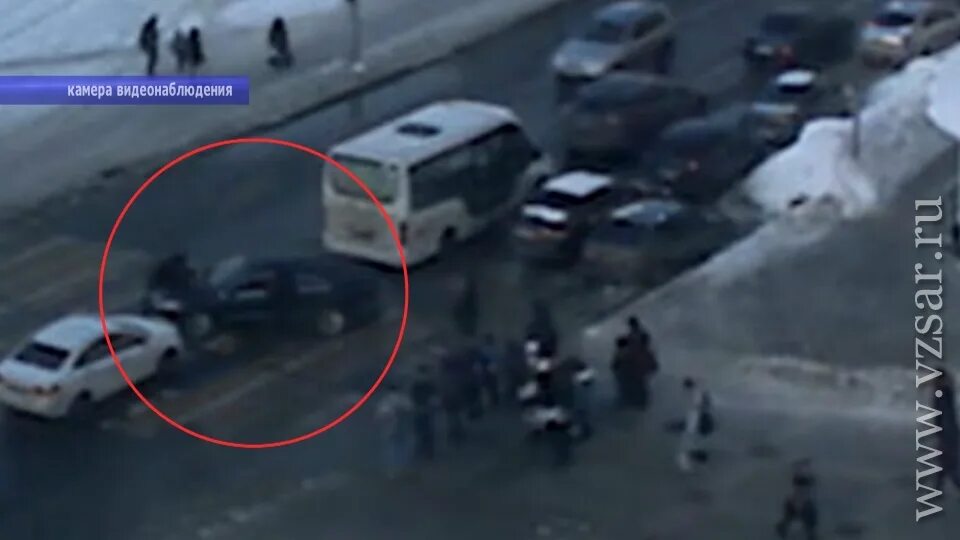 Дуров наехал на полицейского. Полиция на проспекте Саратов.