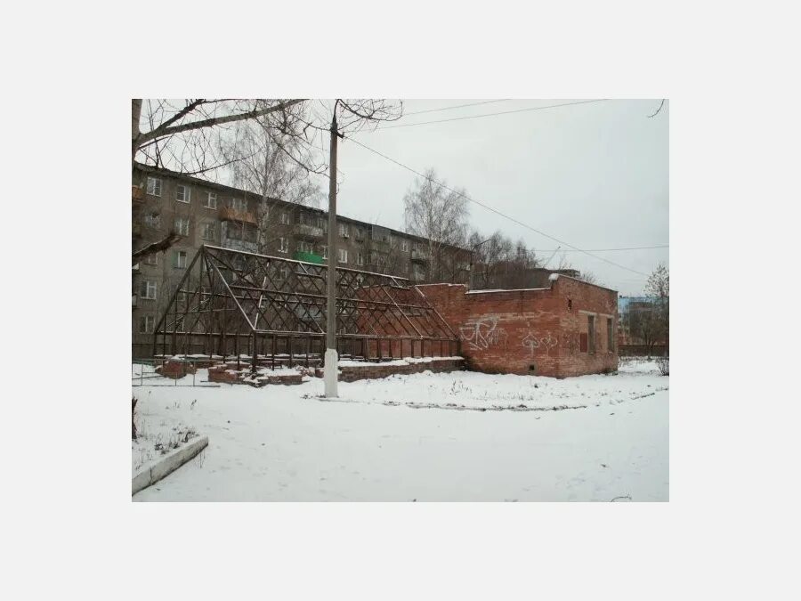 Почему электроугли. Старые электроугли. электроугли старые фото. электроугли ссср. самое старое здание в электроугли.