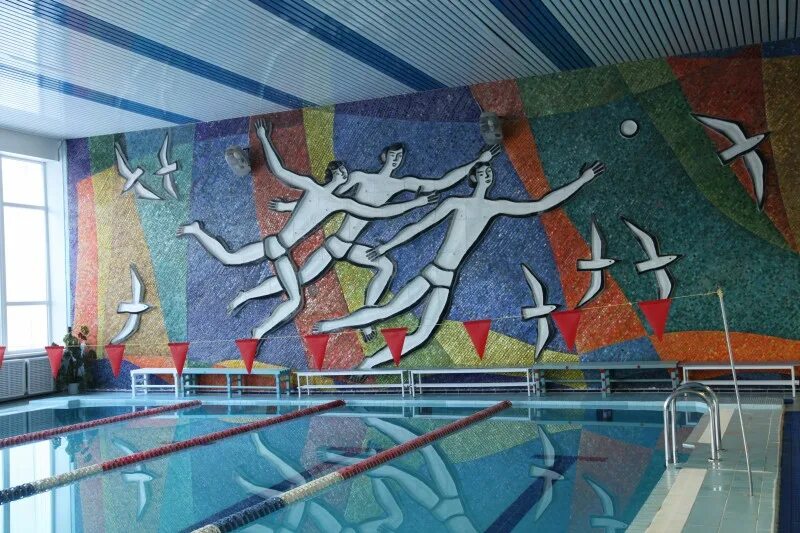 полярные зори ледовый дворец. бассейн в полярном мурманской области. город полярные зори бассейн. бассейн полярная звезда на шокальского. плавательный бассейн полярные зори.