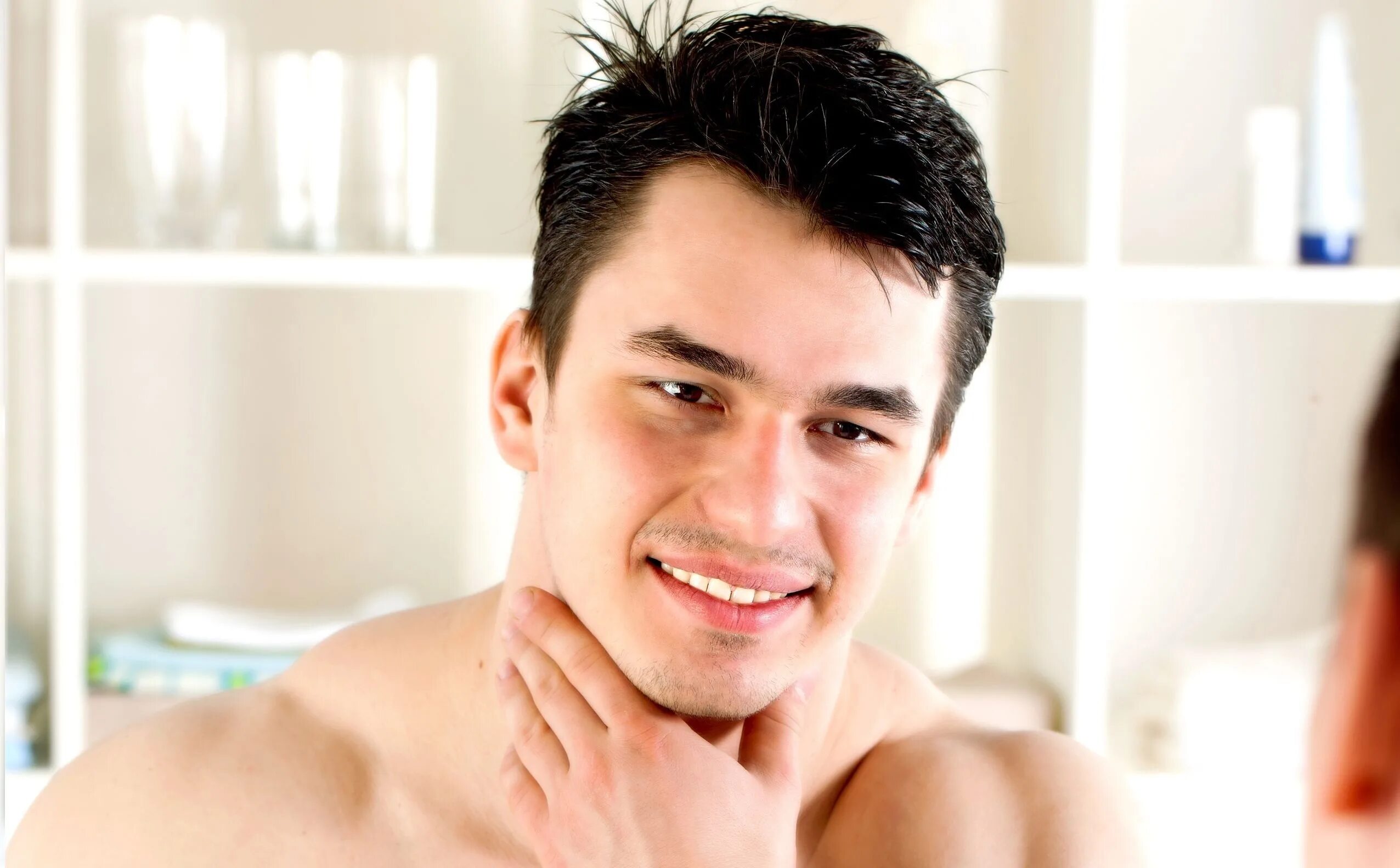Уход за лицом и телом. Healthy skin man. Красивая кожа мужчины. Красивая кожа мужчины. Красивое мужское лицо.