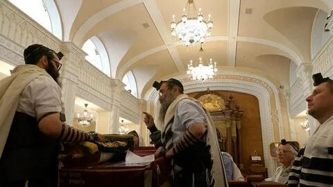 Работа в синагоге