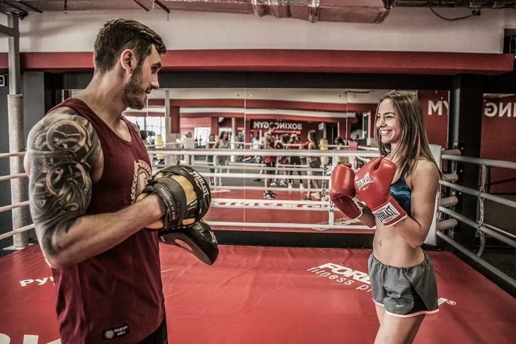 Боксинг клаб. Boxing gym москва. калифорния боксинг. california boxing club москва. зал бокса калифорния джим.