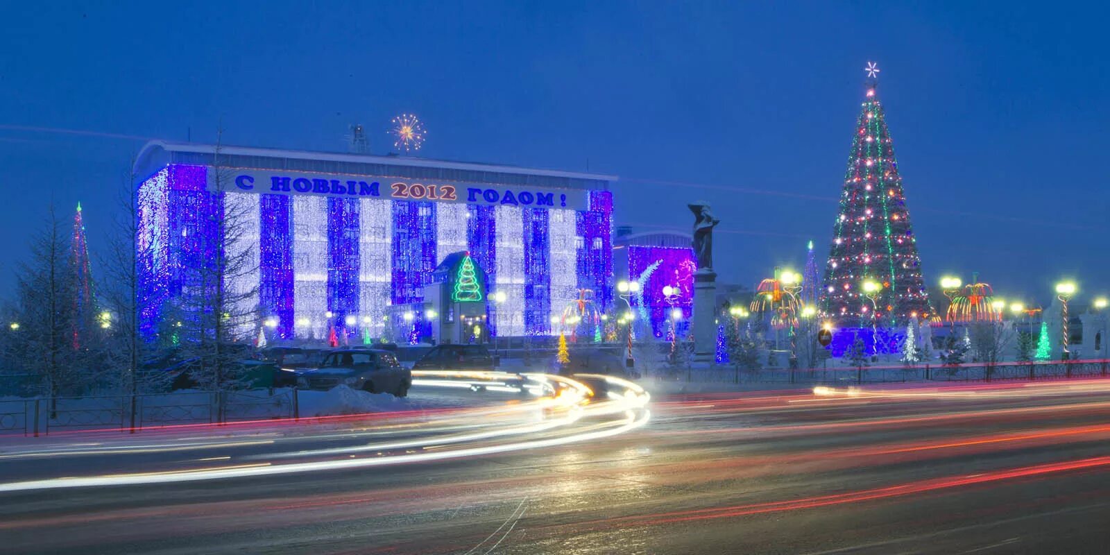 Город новый Уренгой. Новый Уренгой площадь. Города Ямала новый Уренгой. Новый Уренгой площадь города км2. День ночь новый уренгой