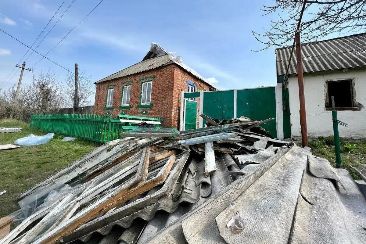 Нападение на белгородскую область со стороны. Обстрел села Головчино. Село Головчино Белгородской области. Обстрел Головчино Белгородской. Головчино Белгородская область обстреляли ВСУ.