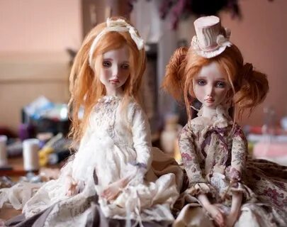 Artists dolls