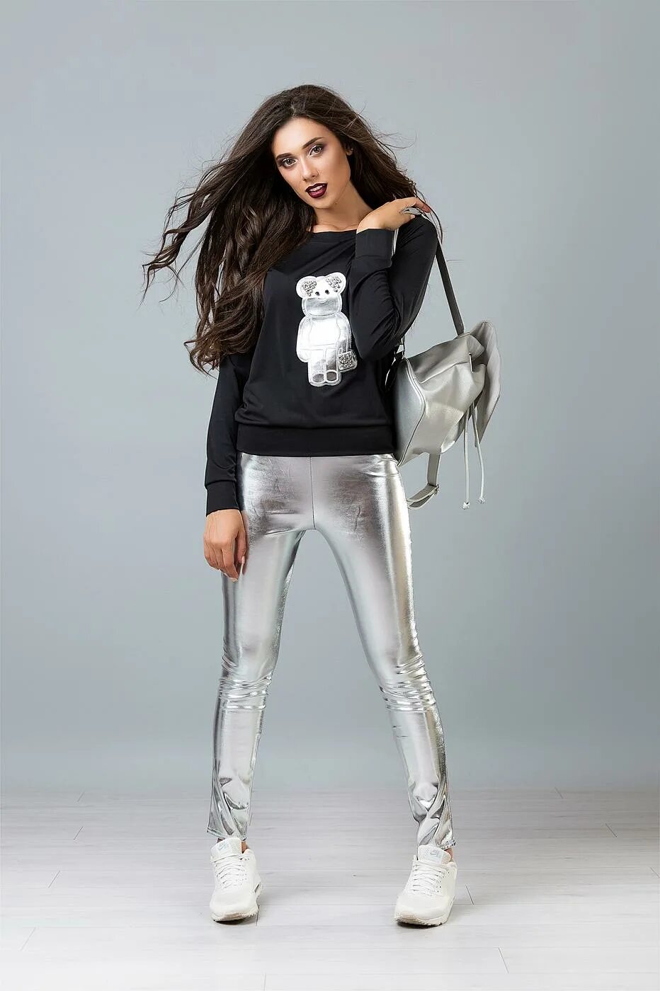 Кожаные штаны серебристые. Basic lemon топ designed for fitness. Спортивный костюм с сеткой. Спортивные легинсы и топ. Спортивная одежда для девушек.