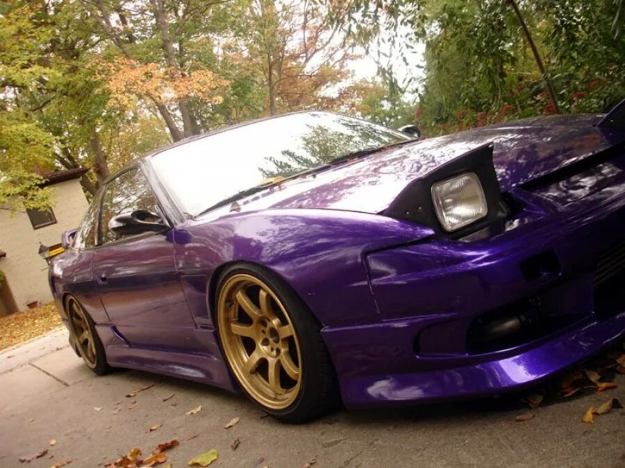 Nissan Silvia S15.
