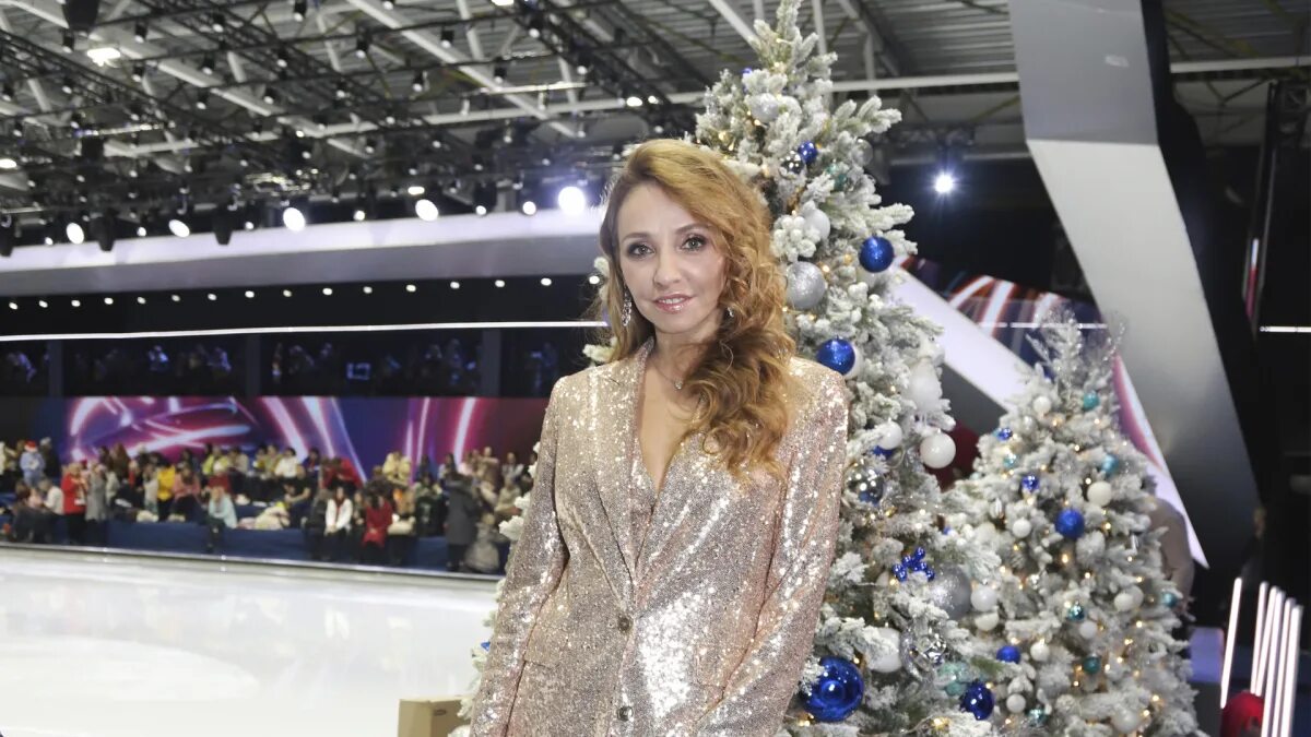Навка екатеринбург ледовое шоу 2025. Татьяна навка 2025. татьяна навка автограф. шоу татьяны навки 2025 ярославль. татьяна навка лебединое.
