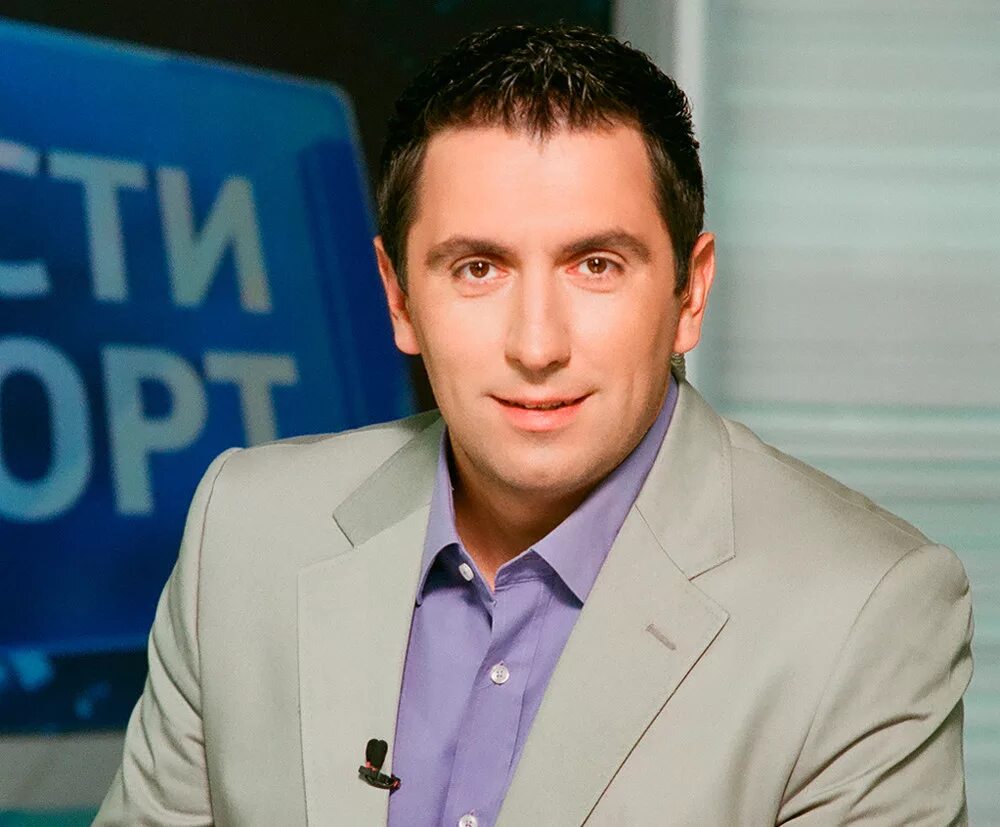 Ведущие фото фамилии