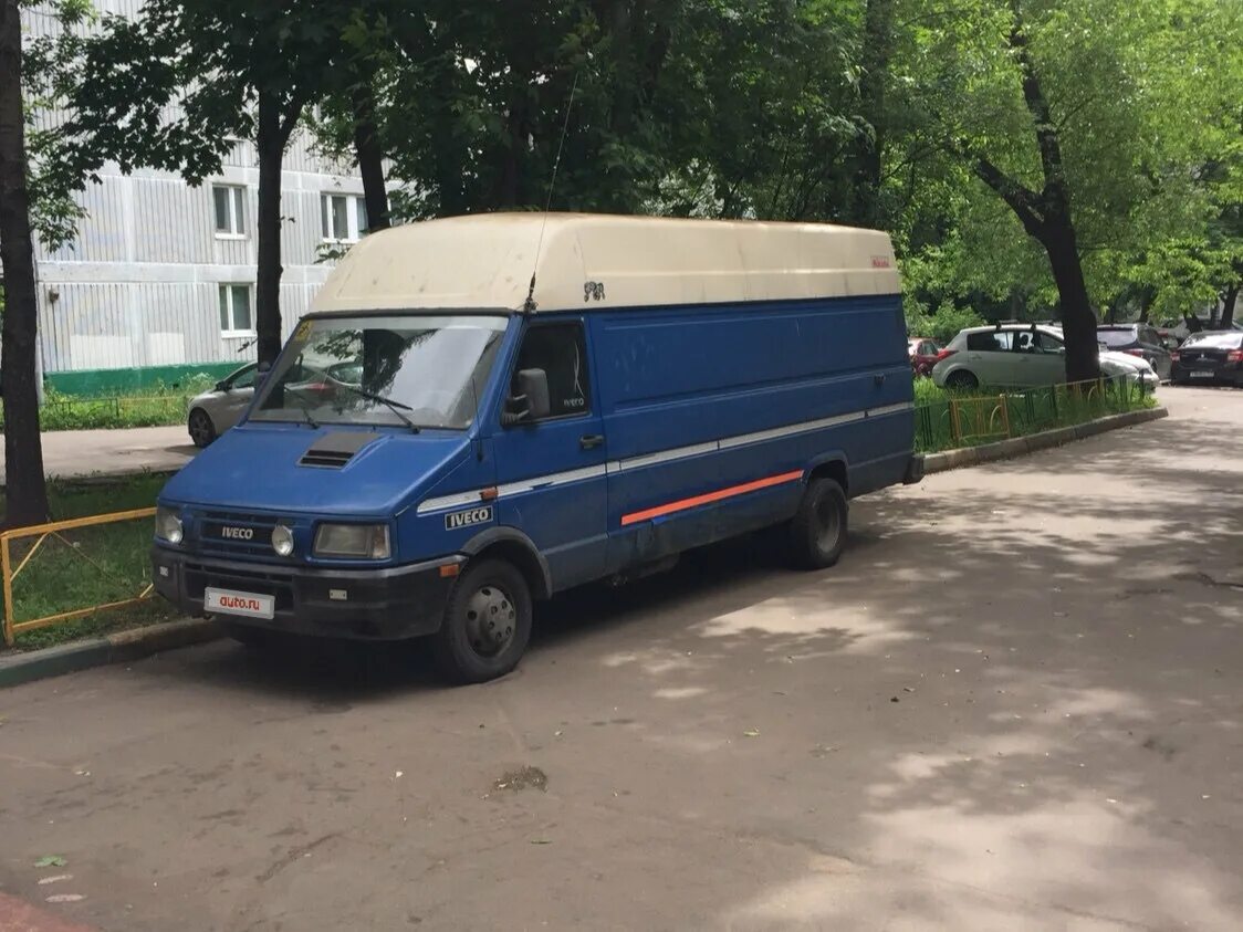 Ивеко Дейли 1999. Микроавтобус Ивеко Дейли 1999. Iveco Daily 1999-2006. Ивеко Дейли фургон 1999. Куплю ивеко дейли с пробегом в россии