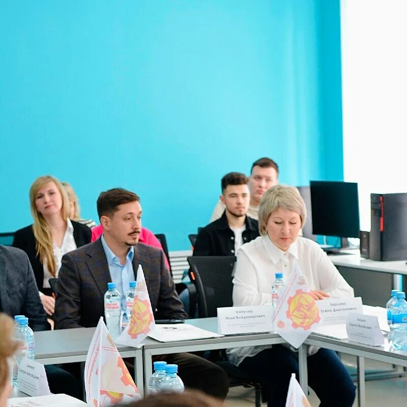 Стартап aira. Стартап регион. Стартапы в россии. Стартап тур сколково. Бизнес акселератор.