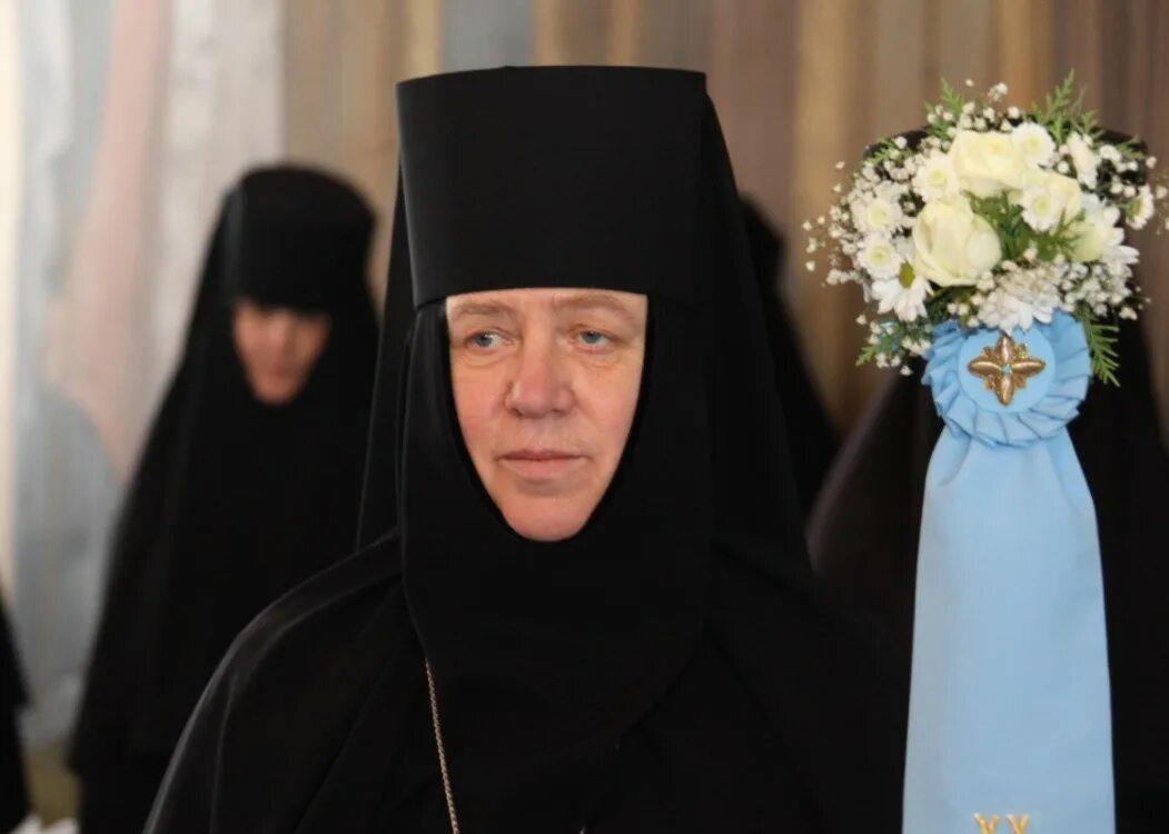 Игумения сергия конкова дивеево. Игумения (матушка) сергия дивеево. Настоятельница дивеевского монастыря матушка сергия. Игумения (матушка) сергия дивеево. Игумения дивеево.